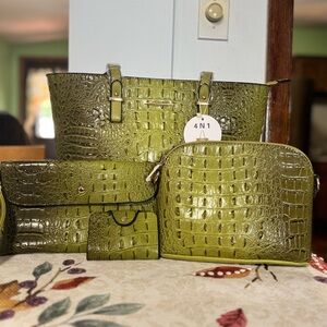 Chic Olive Crocodile Pattern Tote Bag Set